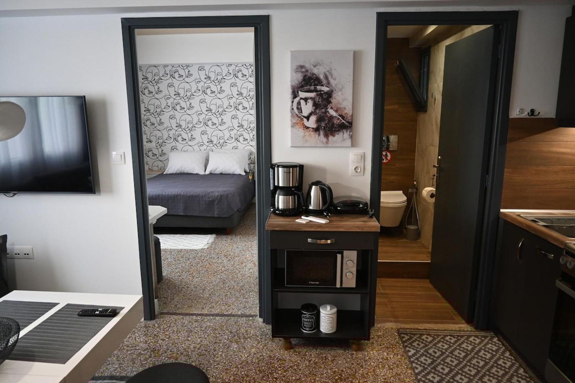 Haris 303 Apartment By Vpn Accomodation เอเธนส์ ภายนอก รูปภาพ